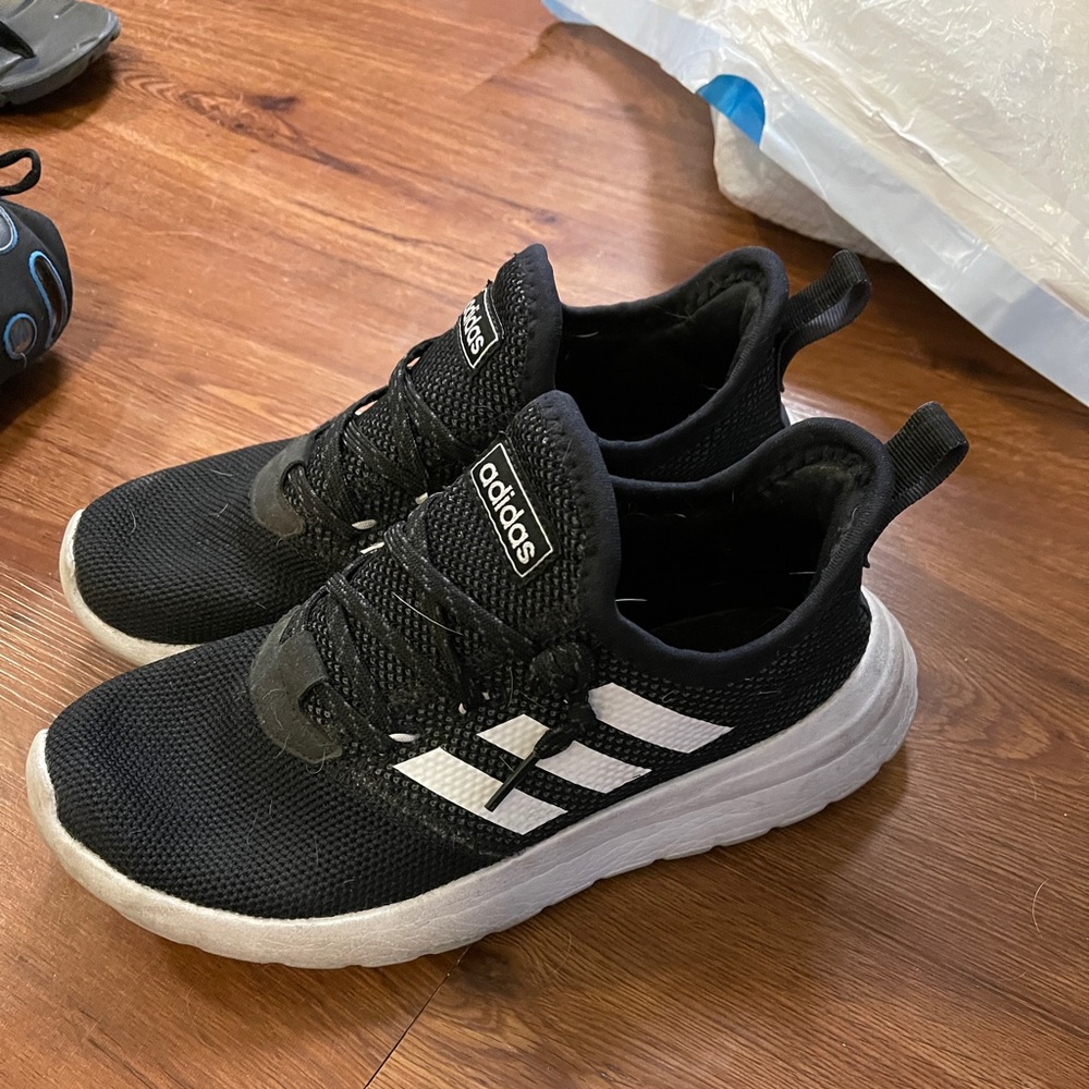 Youth Adidas lite racer RBN shoes